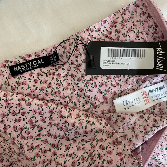 NASTY GAL SET - Picture 5 of 6